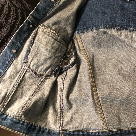 💙 Great Land Trading Company Jean Vest / Small 💙 - Picture 8 of 14